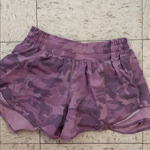 Lululemon hotty hot shorts